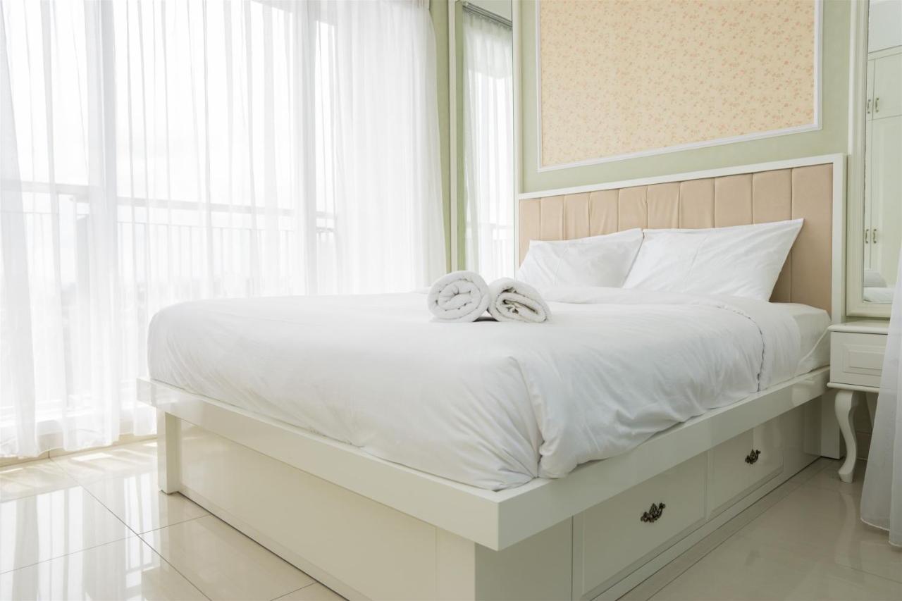 Spacious 1Br Dago Suites Apartment By Travelio Bandung Esterno foto